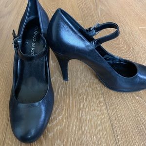 Mary Jane style black heels